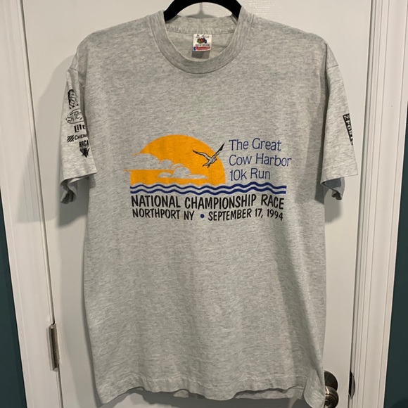 Fruit of the Loom Other - Vintage Long Island Shirt